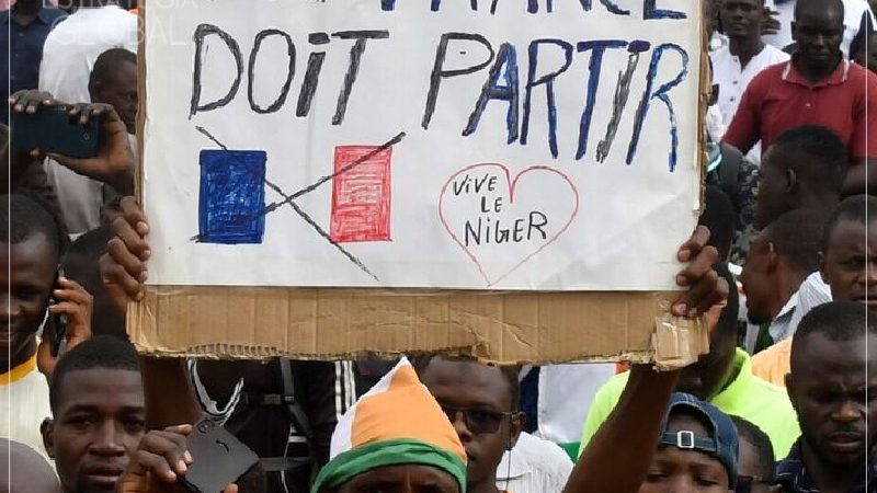 Níger vai calcular a dívida que a França tem com o país